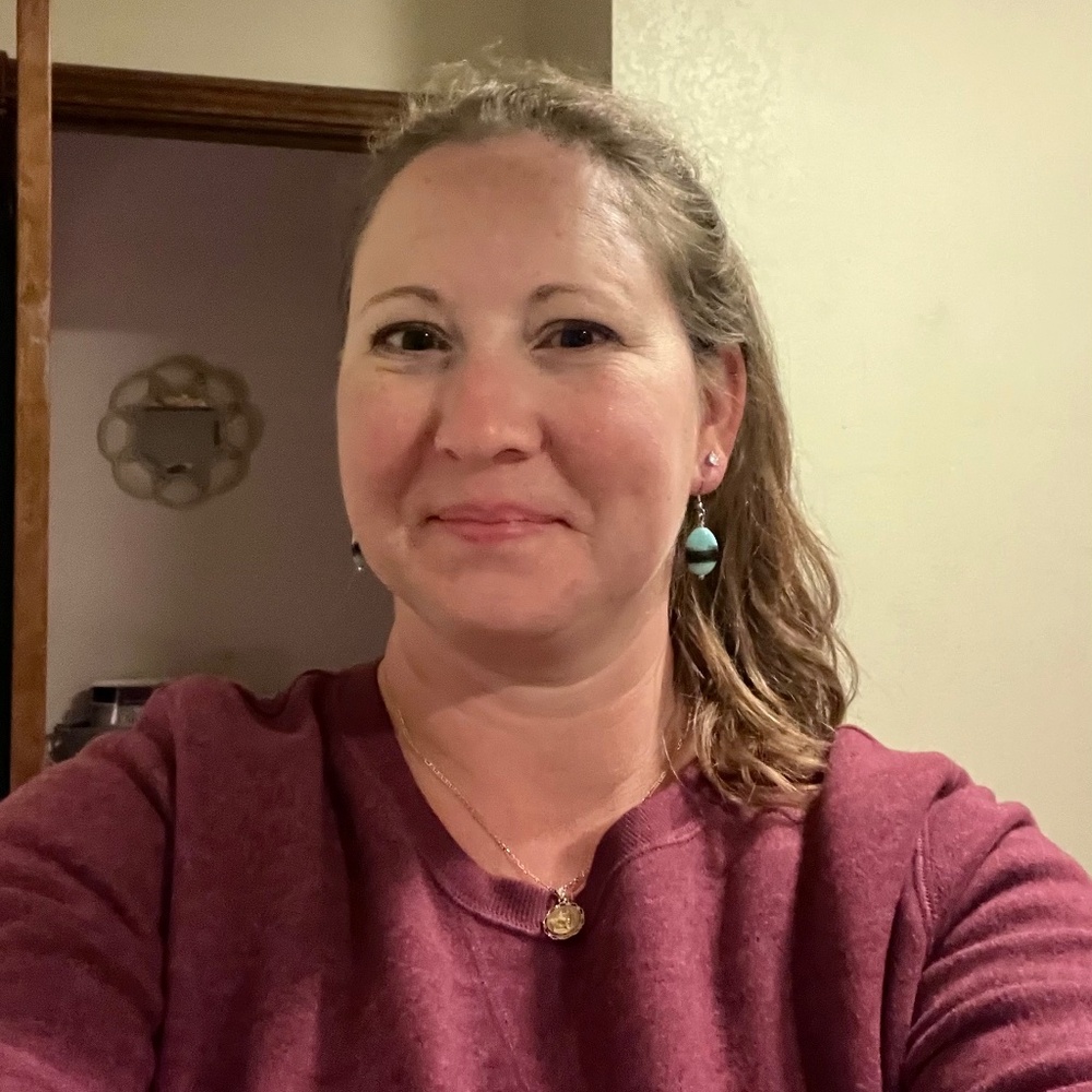 Meet your Posher, Jennifer